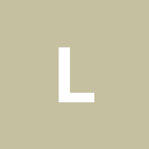 Lia***