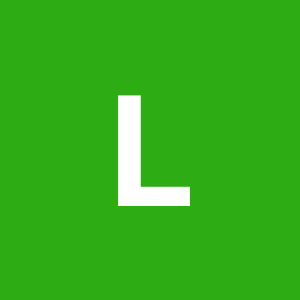Lia***